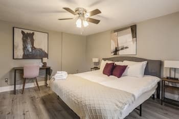 Newly renovated 4BR CozySuites