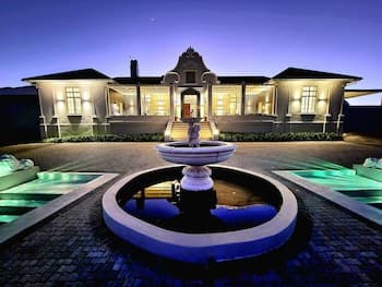 PJURE Boutique Hotel & SPA