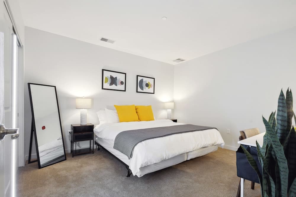 Executive Downtown Retreat