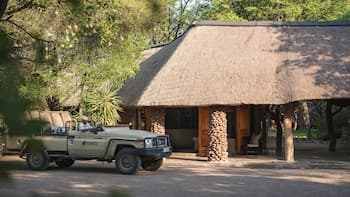 Mashatu Lodge - Mashatu Game Reserve