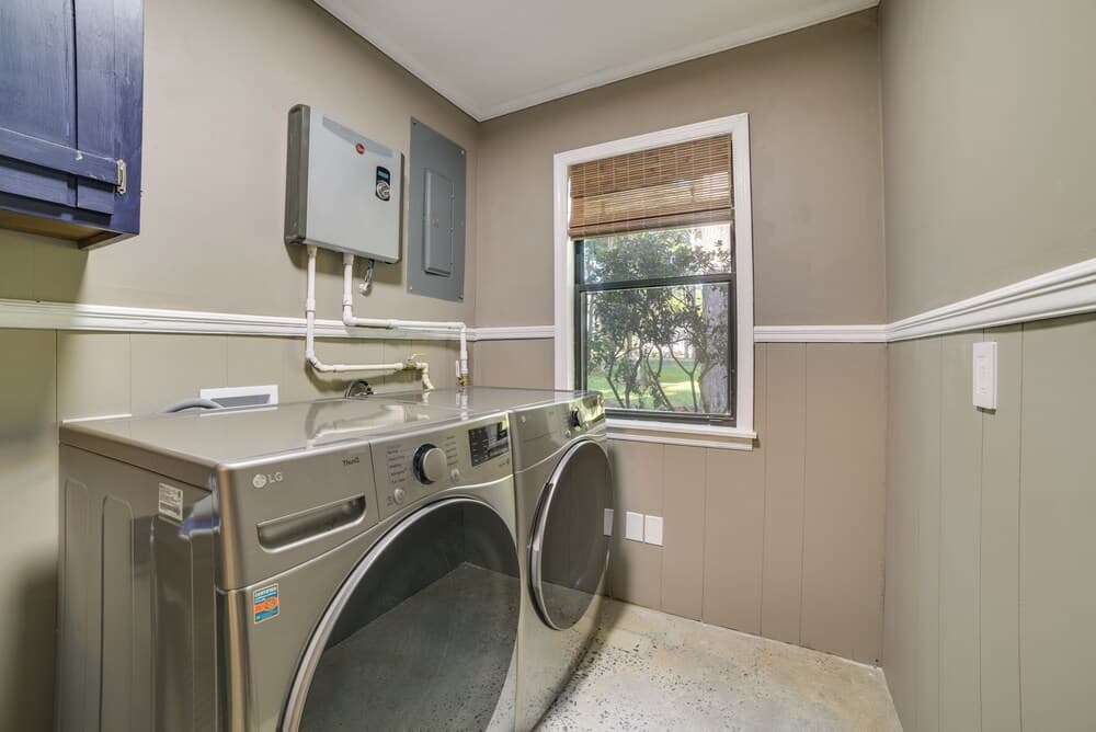 Stunning Valdosta A-frame Home With Private Pool!