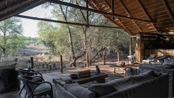 Mashatu Tent Camp - Mashatu Game Reserve