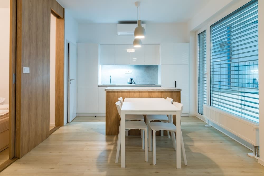 City Castle Apartments Free Parking