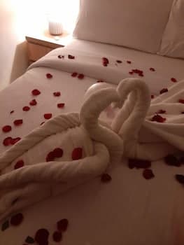 Brenthill Condominium