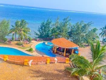 Royal Beachfront Apartments