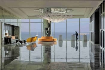 ITC Ratnadipa, a Luxury Collection Hotel, Colombo