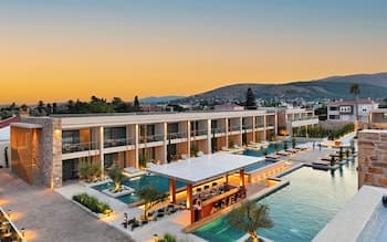 Royal Pearl Island Chios Hotel & Spa