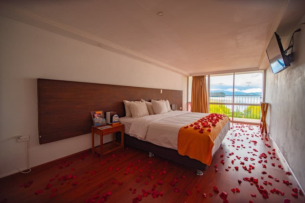 Hotel refugio rancho tota