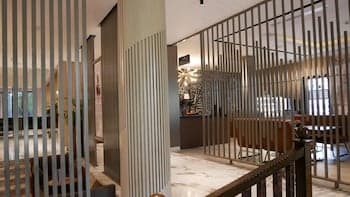 BRICKSPOINT BOUTIQUE APARTHOTEL ASOKORO