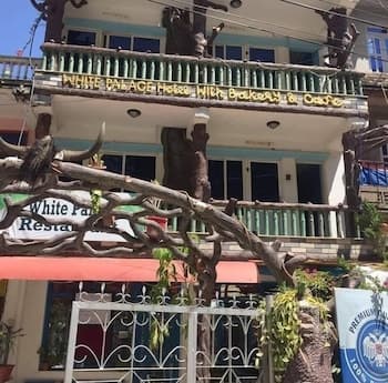 Hotel White Palace