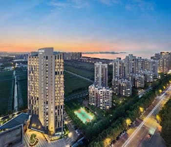 Doubletree By Hilton Yantai Golden Coast Hotel & Suites