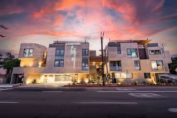 City24 Hotel Little Italy Mission Hills