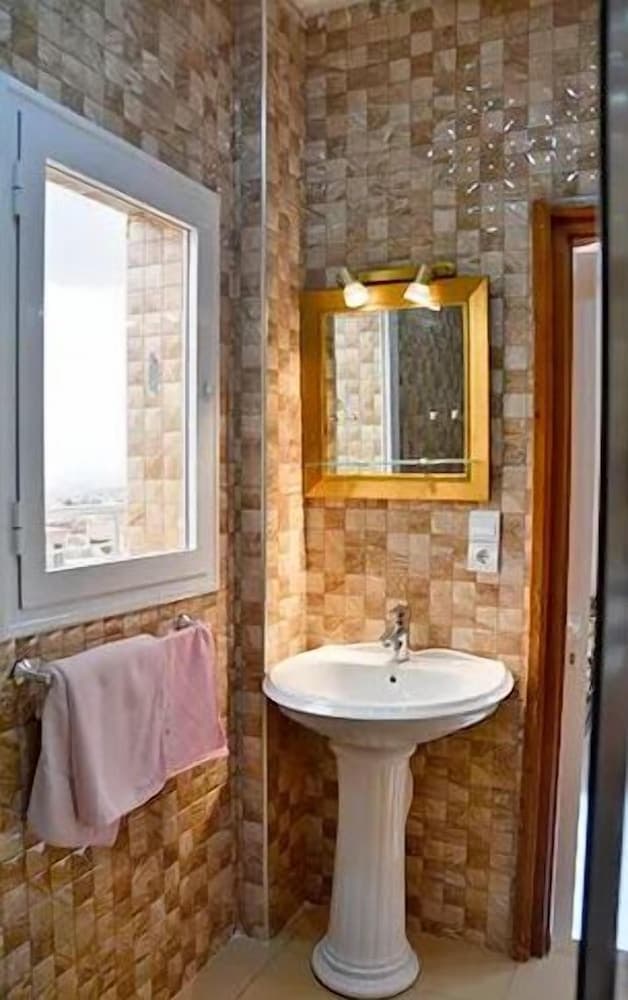 Hôtel el menzah kazi