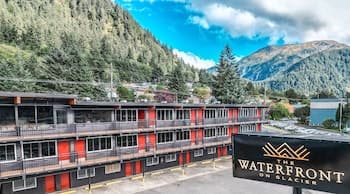 Waterfront on Glacier