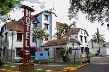 HOTEL VILLA SOUZA