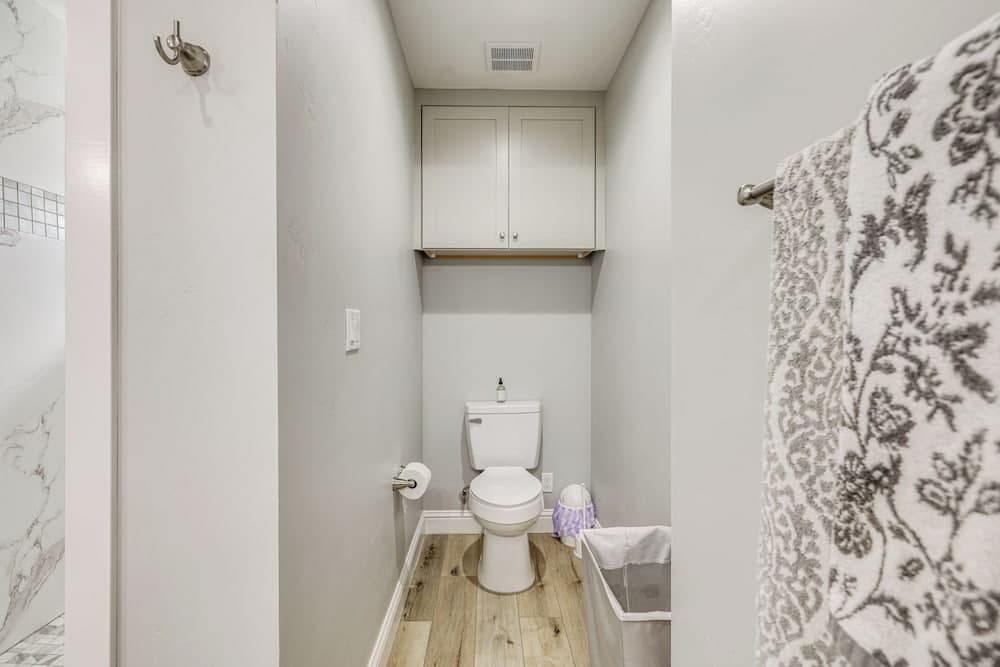 Quaint Hughson Vacation Rental, Walk to Downtown!