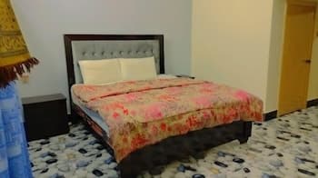 New Era multan Guest House