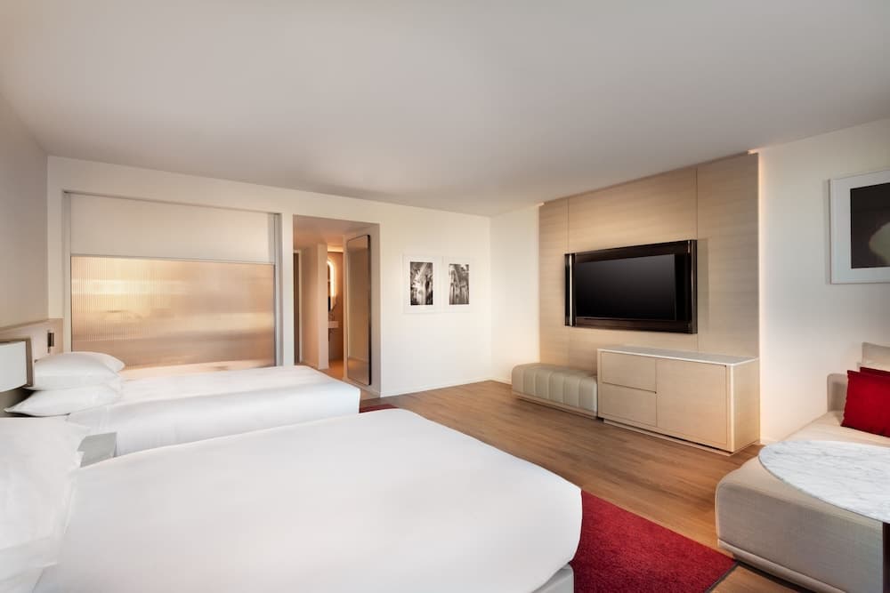 Adelaide Marriott Hotel