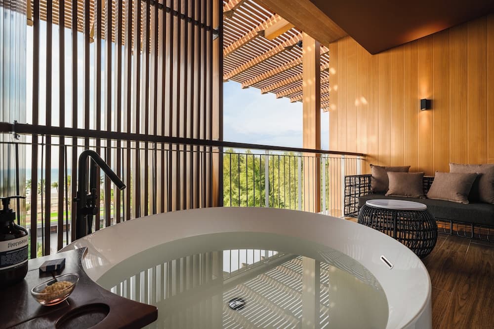 Hotel Indigo Bintan Lagoi Beach by IHG