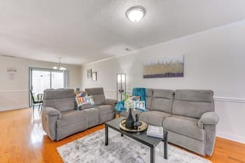 Winterville Vacation Rental ~ 4 Mi to Ecu!