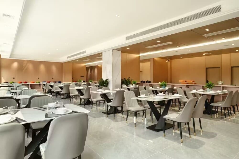 Home Inn Wanxin Ruibo Hotel