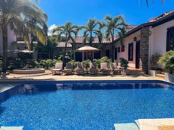 Casa Linaje Hotel Boutique by HMC- Cauca Viejo - Mayores de 10 años