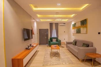 Tranquil Oasis in Benin City by bnj Luxury