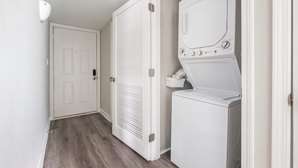 Windsor Highlands Apartments by Landing