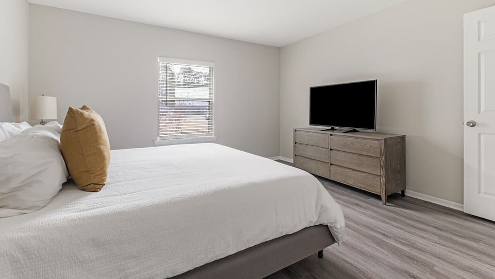 Windsor Highlands Apartments by Landing