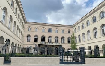 Le Grand Hôtel Dieu by SOWELL COLLECTION