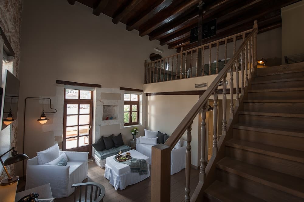 Serenissima Boutique Hotel