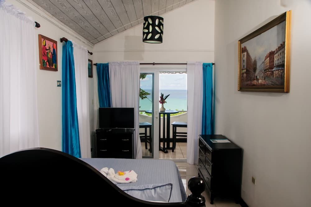 Firefly Beach Cottages and Suites