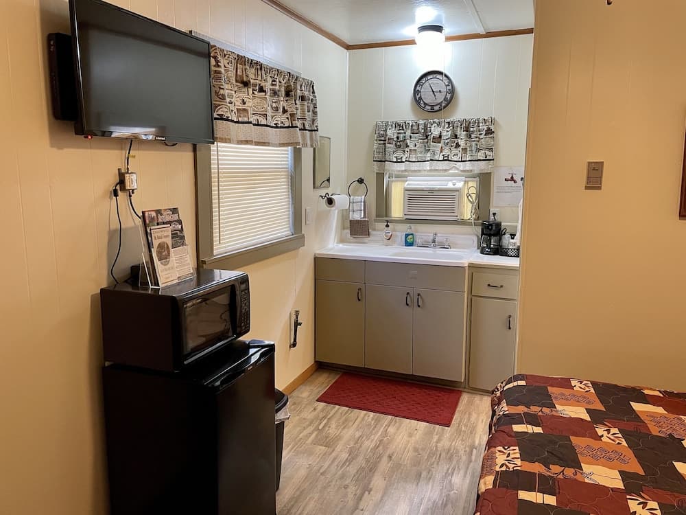 Whitetail Creek Resort