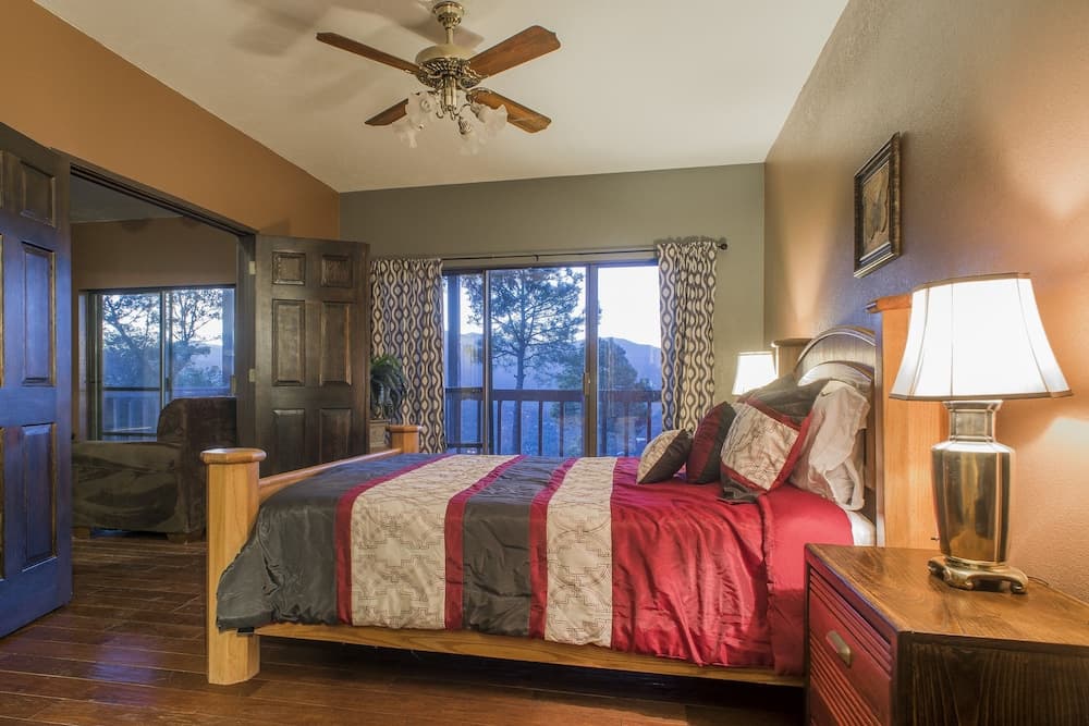 Tiara Del Sol Condos