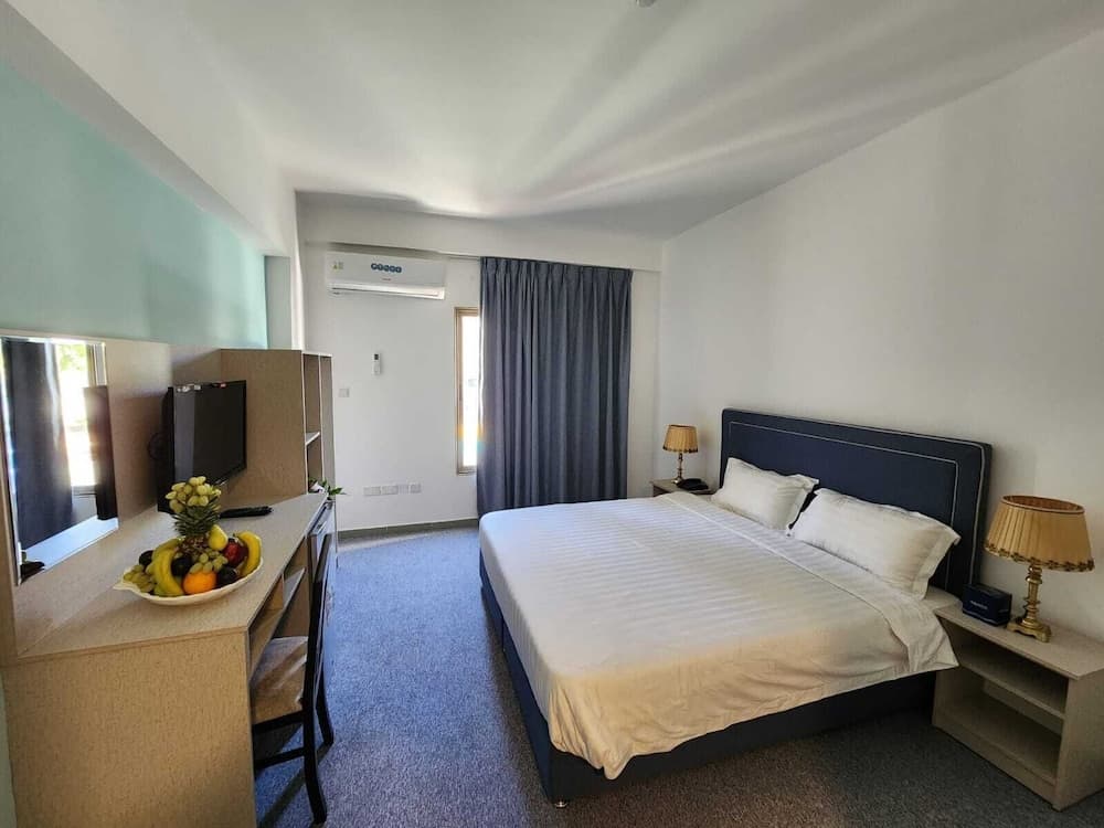 Aquavista Hotel & Suites