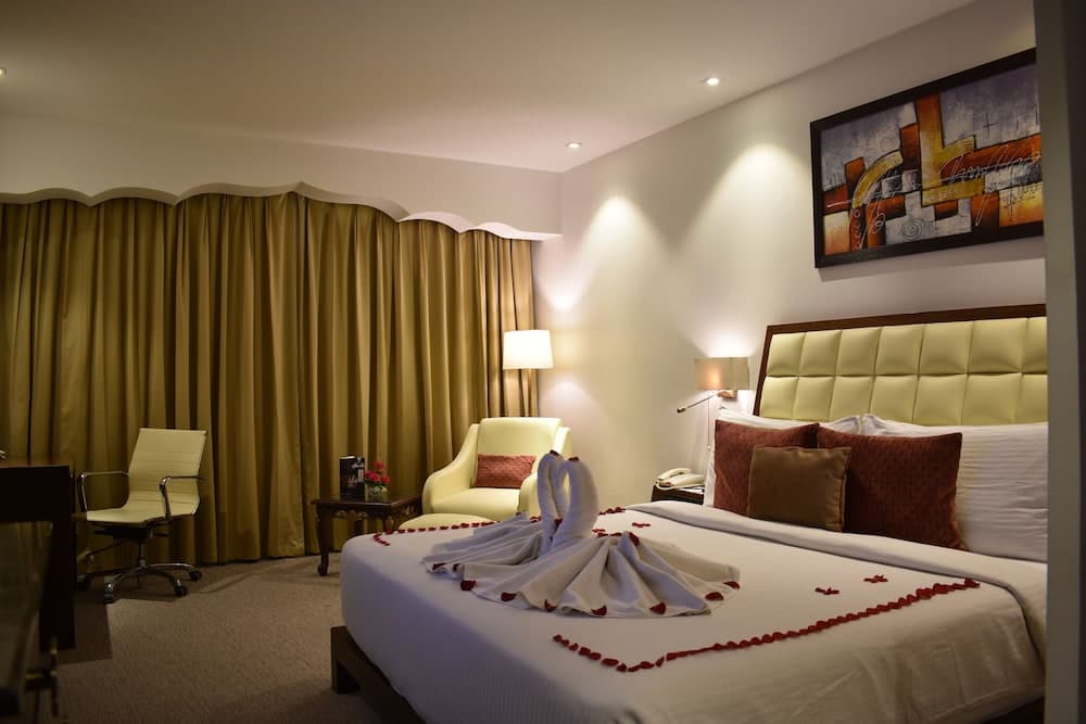 Ramada Plaza by Wyndham Agra