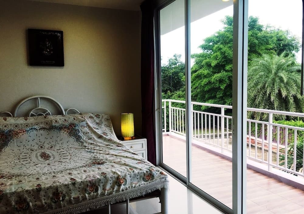 Nara Village by Kanta