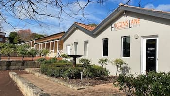 Higgins Lane Motel