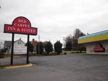 Red Carpet Inn & Suites
