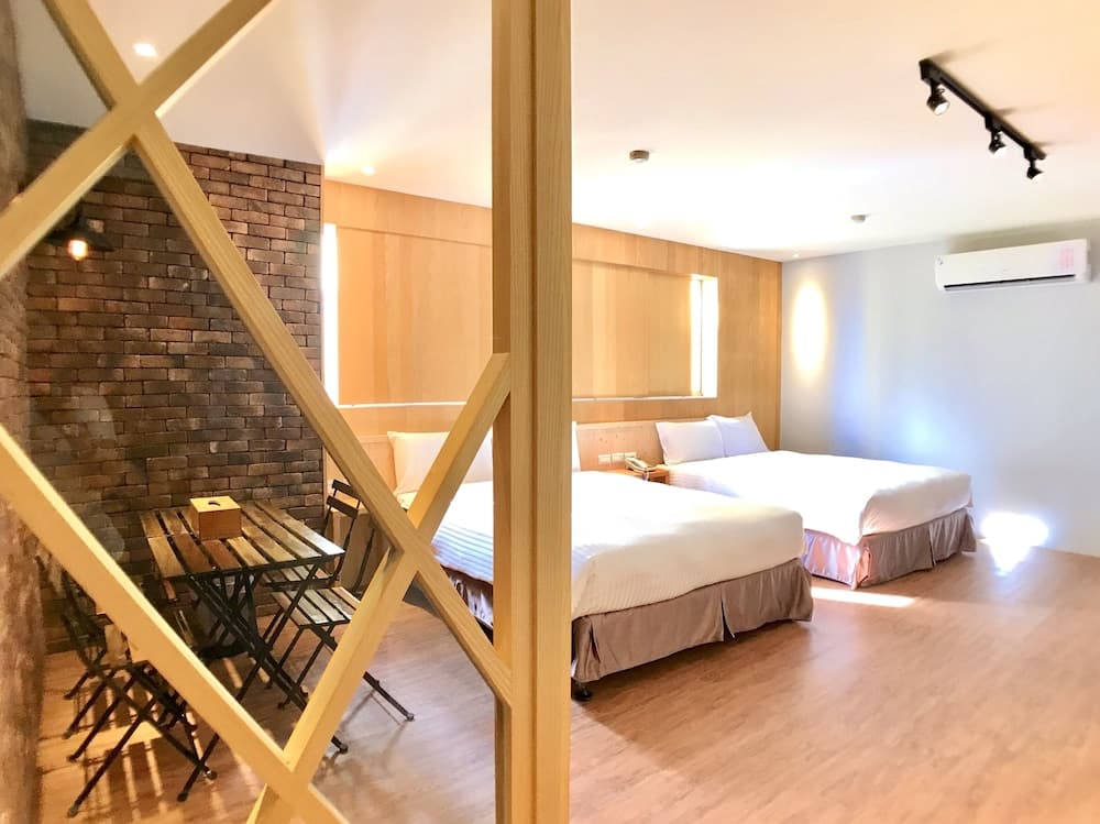 Martin Wales Hotel Kenting