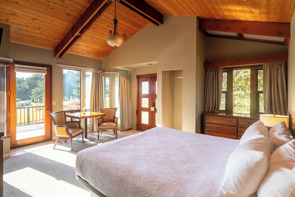 Ragged Point Inn and Resort