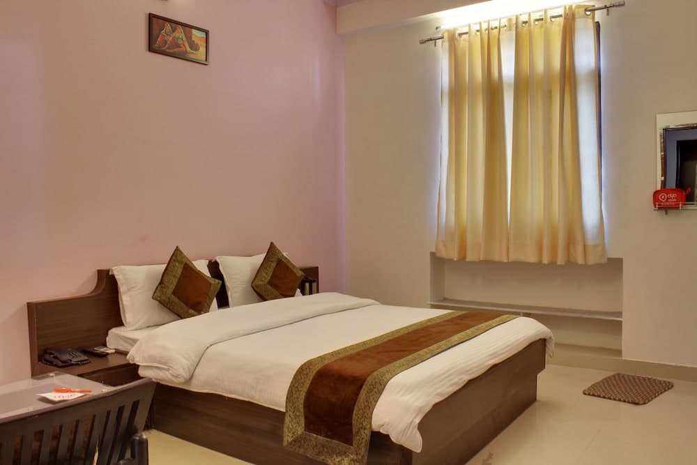 OYO 352 Hotel DRS 8586 Haveli