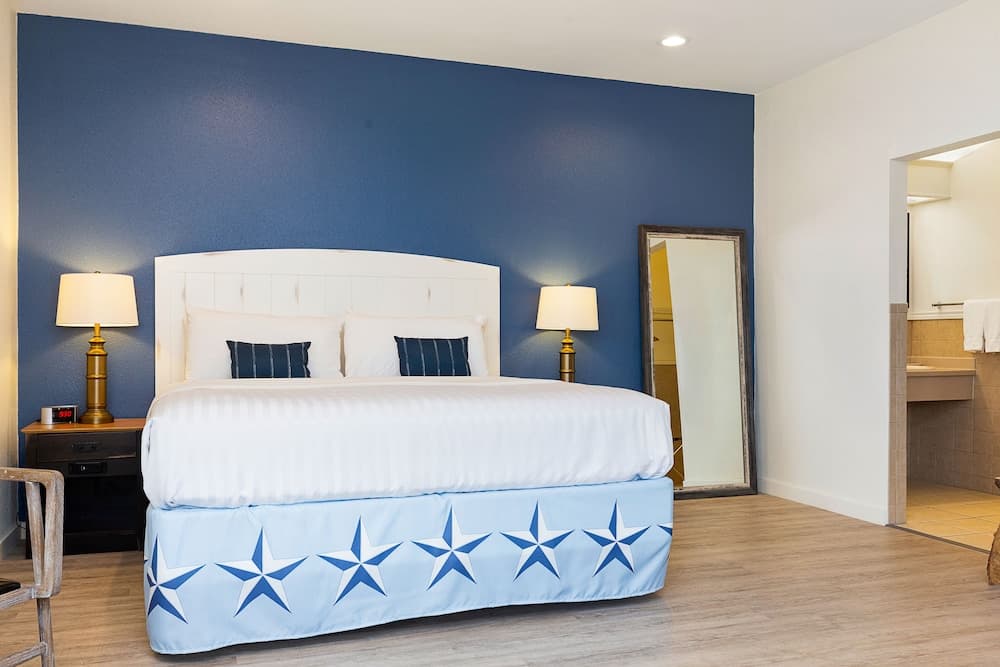 The Inn at Fulton Harbor