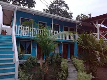 Cabinas Miss Miriam 2