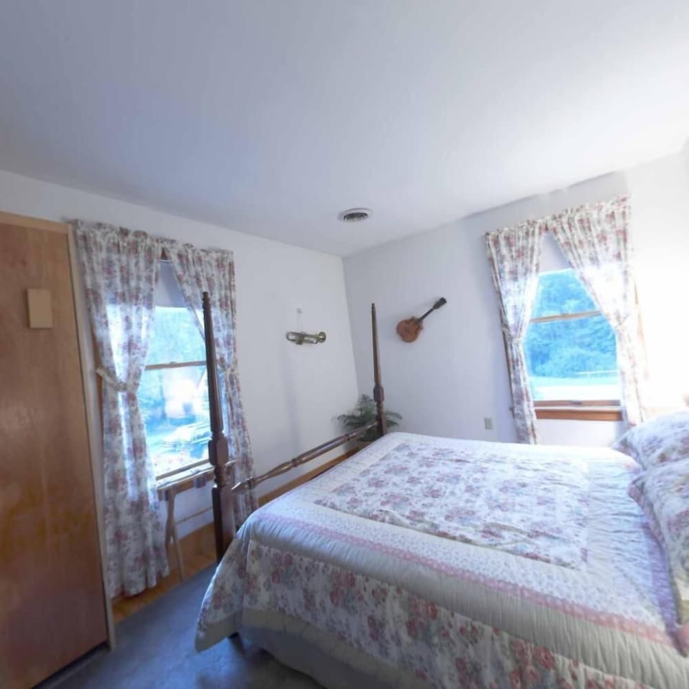 Chesapeake Inn of Lenox