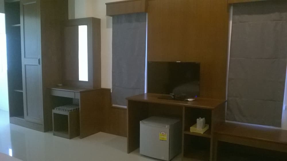 Tamarind Twin Resort