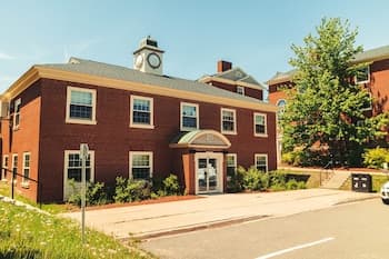 UNB Fredericton Summer Accommodations - Hostel
