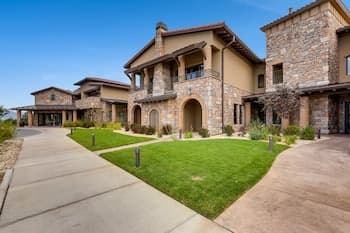 The Lodge at Flying Horse