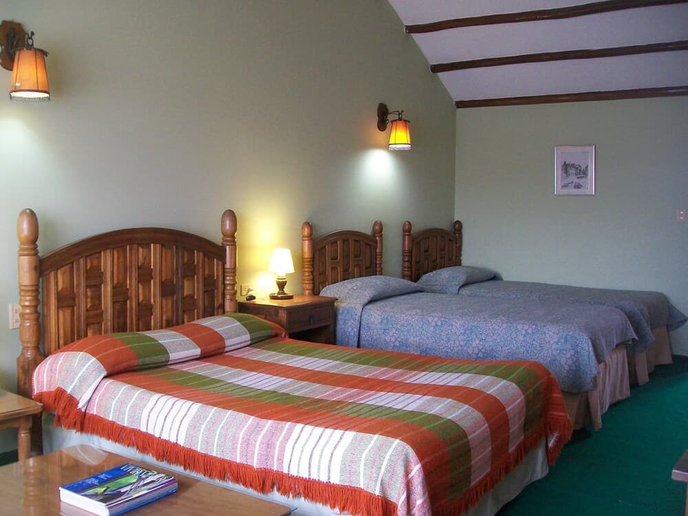 Hotel Cabanas El Porton