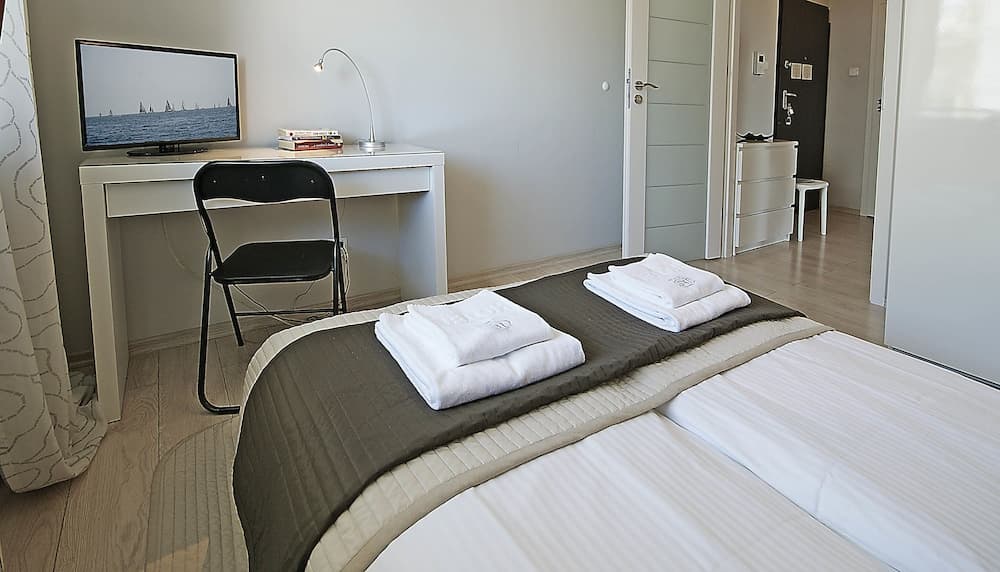 IRS ROYAL APARTMENTS - IRS Albatros